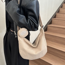 Corpo de Mensagem de Grande Capacidade para Todos de Ombre Moda Moda (Vendida com Pingente)(2022)