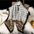 Lenço Feminino Luxo 90x90 em Cetim: Multiuso para Cabelo, Pescoço e Acessórios